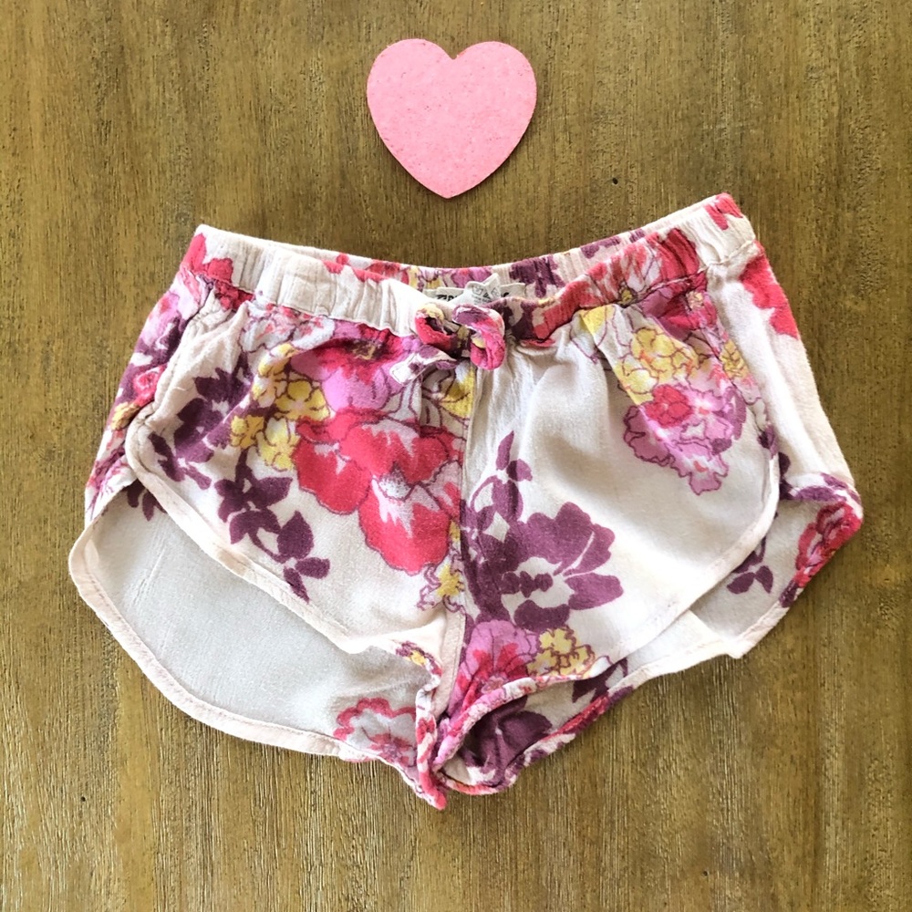 Billabong Shorts 🌸💗